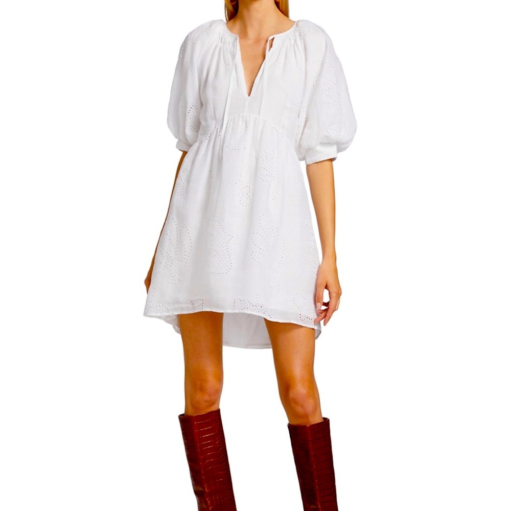 NWT! Frame puff sleeve eyelet dress. Beautiful and so sexy!